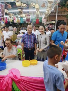 มอบเงินอุดหนุนให้วัดปทุมาวาส ตำบลบ้านเขว้า อำเภอบ้านเขว้า จังหวัดชัยภูมิ